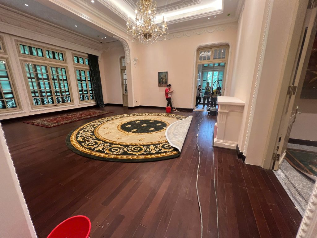Công Nghệ Xử Lý sàn gỗ tự nhiên Màu Óc Chó